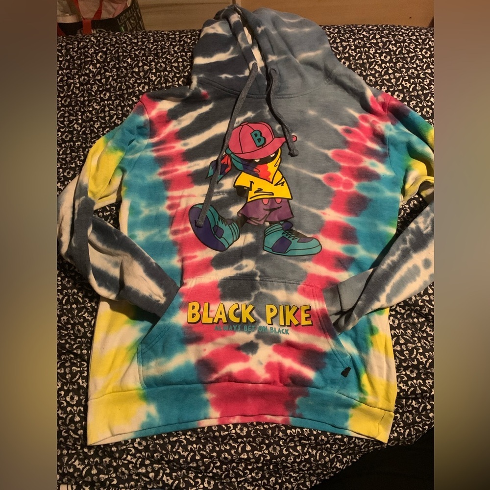 Black Pike XL unisex Tie Dye hoodie with cartoon graphic, always bet on black - Picture 1 of 6